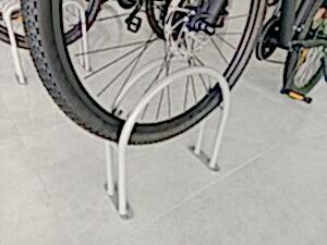 Bisico Bisiklet Park Yeri Demiri U Tipi Üçlü Kırmızı