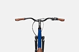 Cannondale Adventure 2 Şehir Tur Bisikleti - Mavi